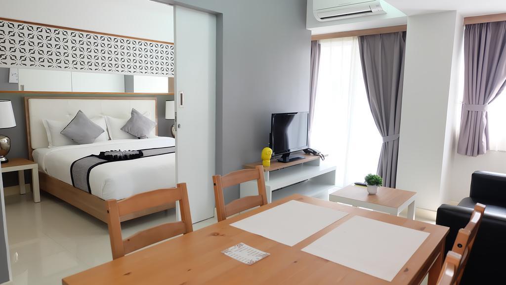 Racha Residence Si Racha Zewnętrze zdjęcie